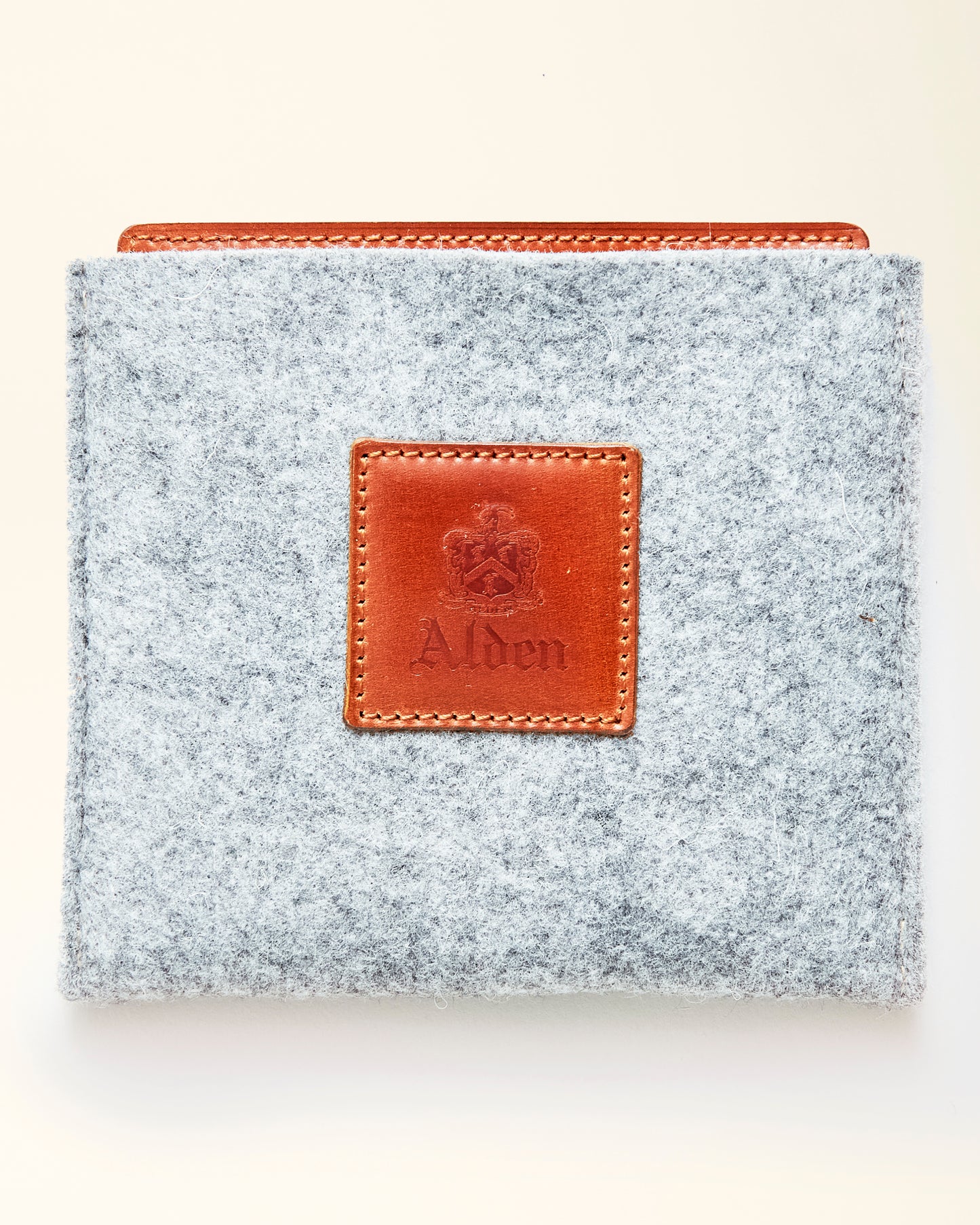 LG 6005 Whiskey Shell Cordovan Credit Card Wallet