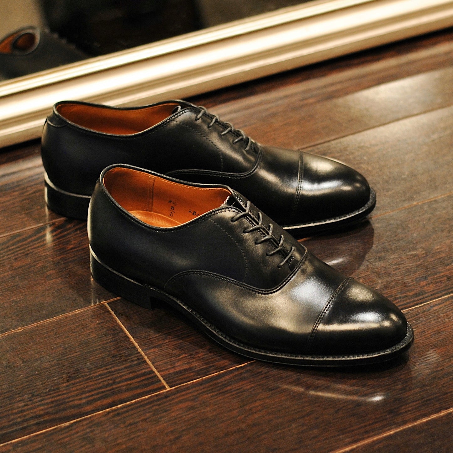 907 Straight Tip Balmoral Oxford in Black Calfskin, Hampton Last