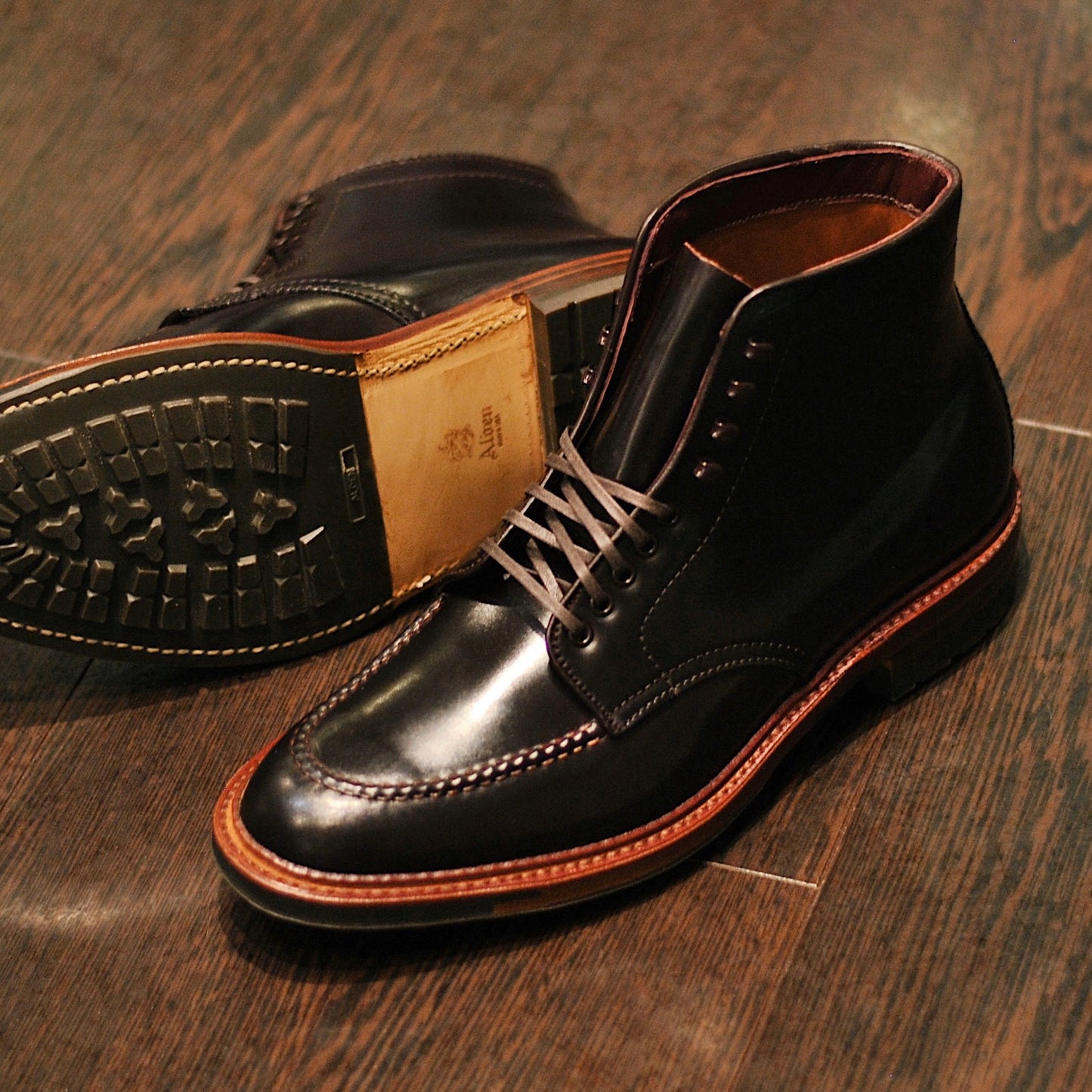 "Sodo" Handsewn U-Tip Boot in Color 8 Shell Cordovan, Barrie Last