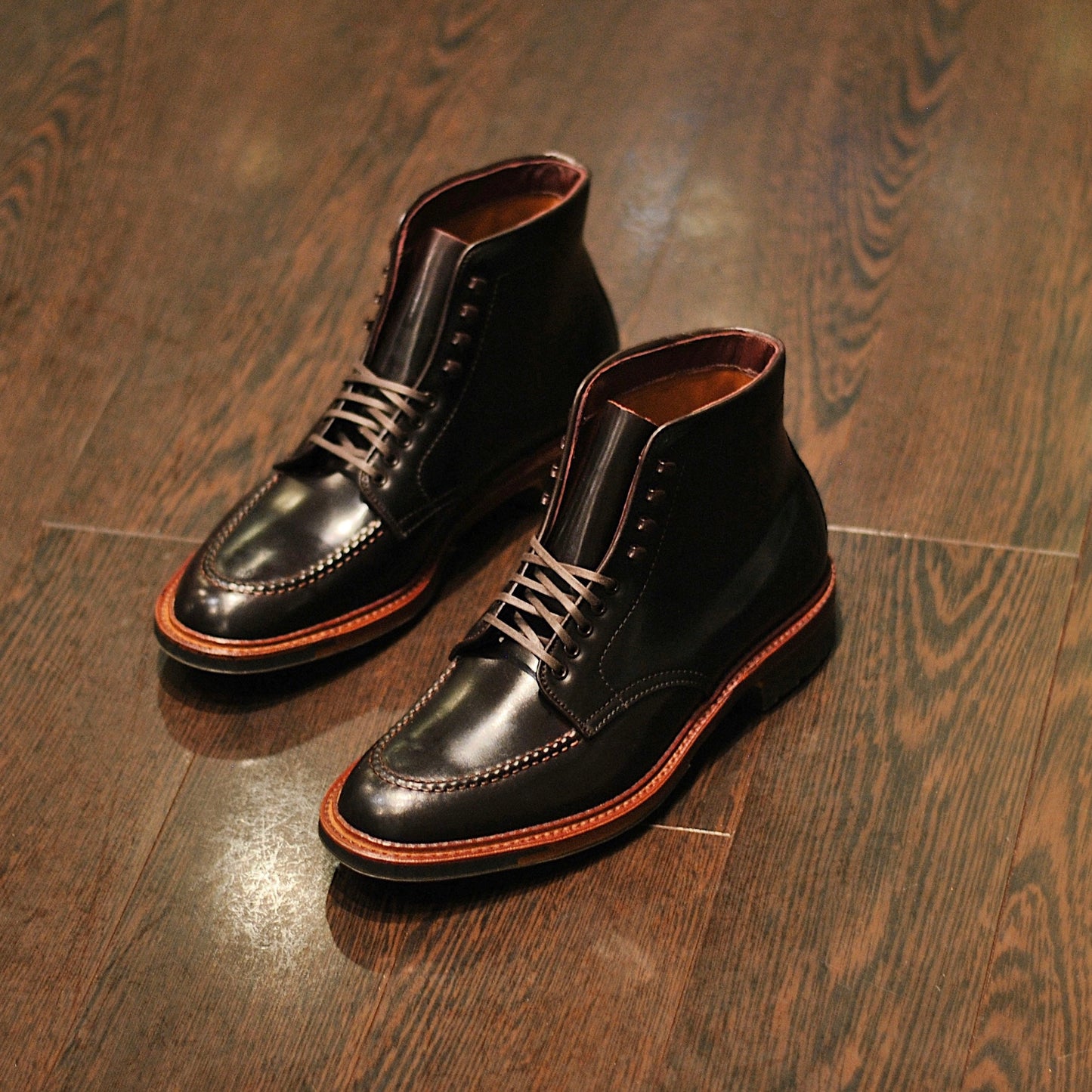 "Sodo" Handsewn U-Tip Boot in Color 8 Shell Cordovan, Barrie Last