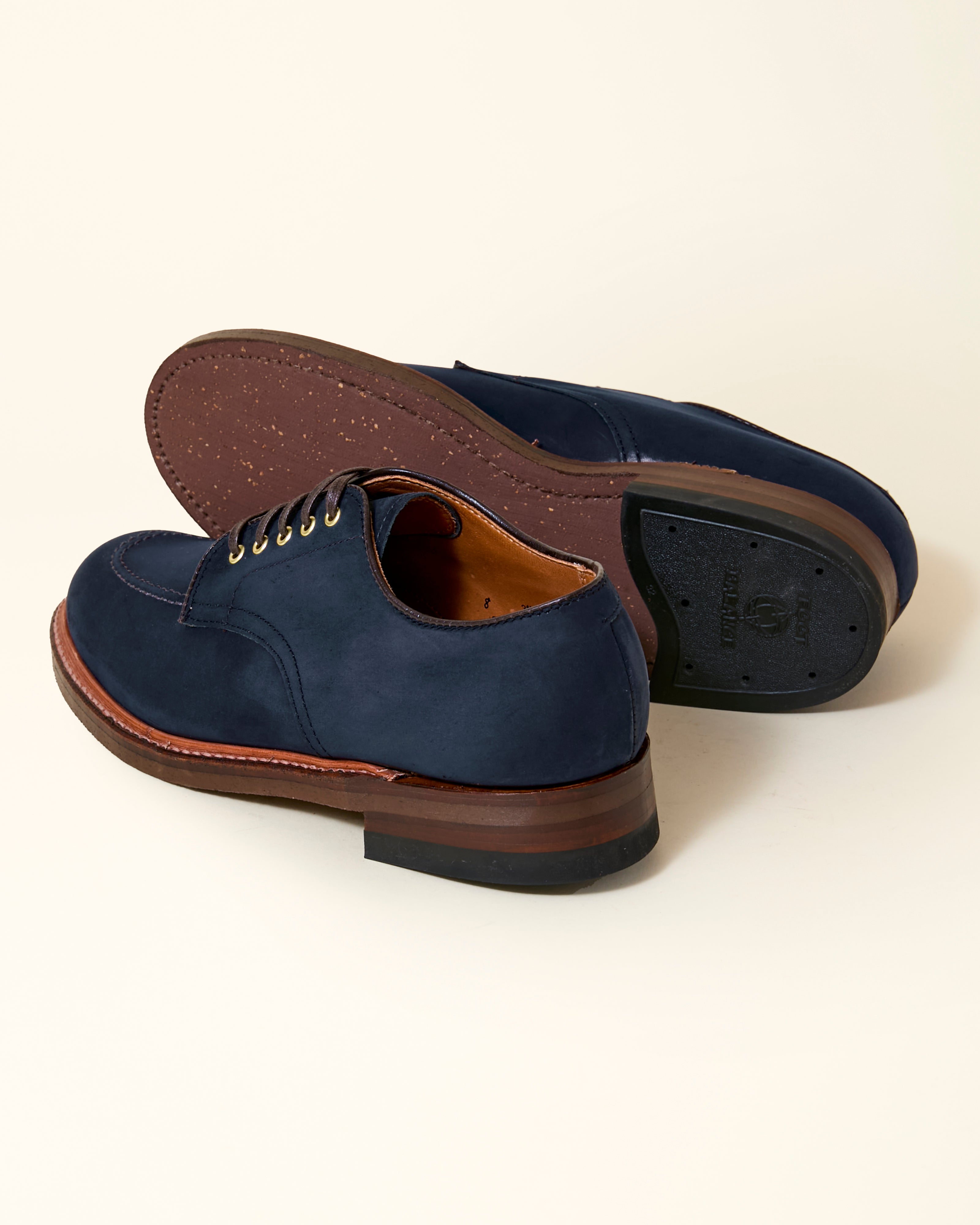 Medina Indy Shoe in Navy Nubuck Trubalance Last