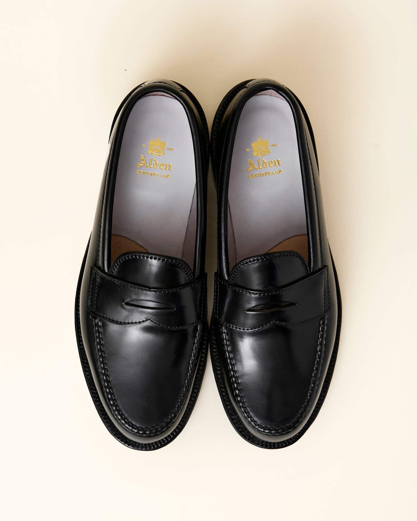 987 Leisure Handsewn Loafer in Black Shell Cordovan, Van Last