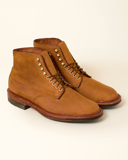 "Yakima" Plain Toe Boot in Tan Smooth Chamois, Trubalance Last