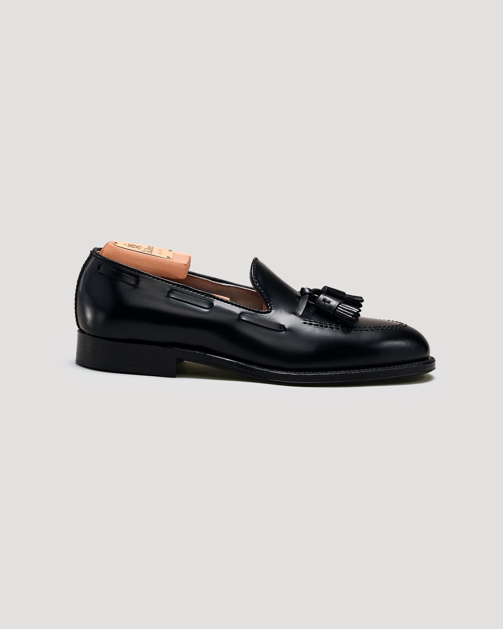 664 Tassel Moccasin Loafer in Black Shell Cordovan, Aberdeen Last
