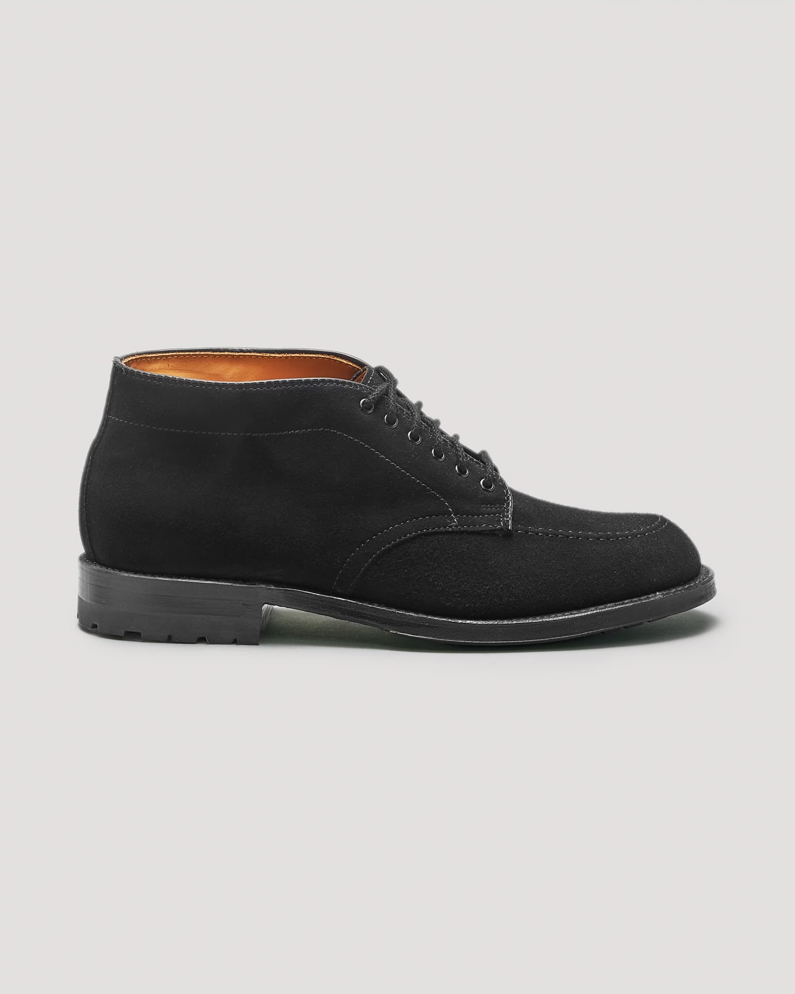 "Edmonds" Indy Chukka Boot in Black Suede, Trubalance Last