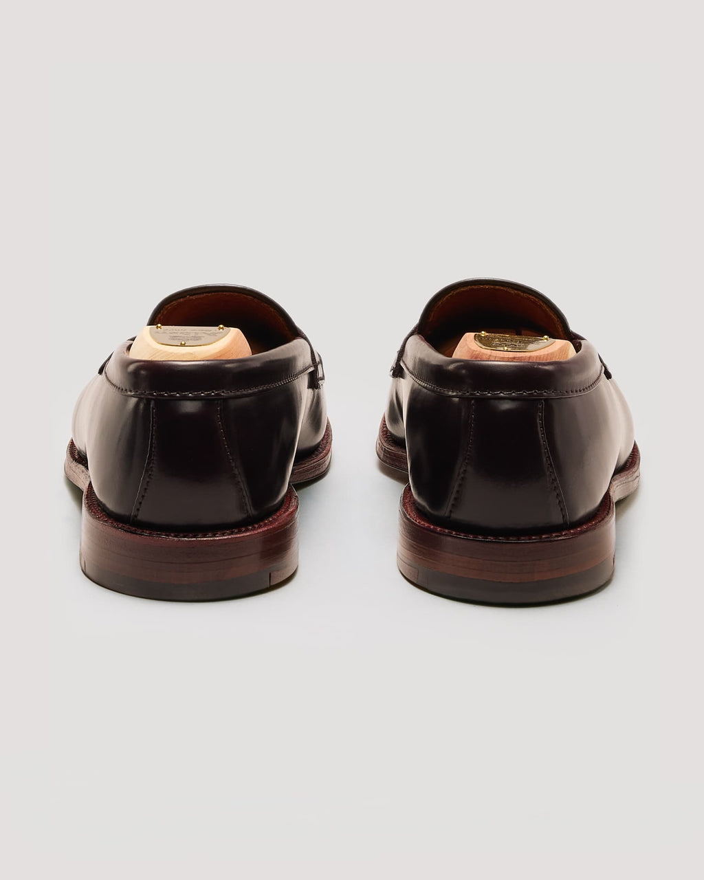 "University" 986A Leisure Handsewn Loafer in Color 8 Shell Cordovan, Van Loafer
