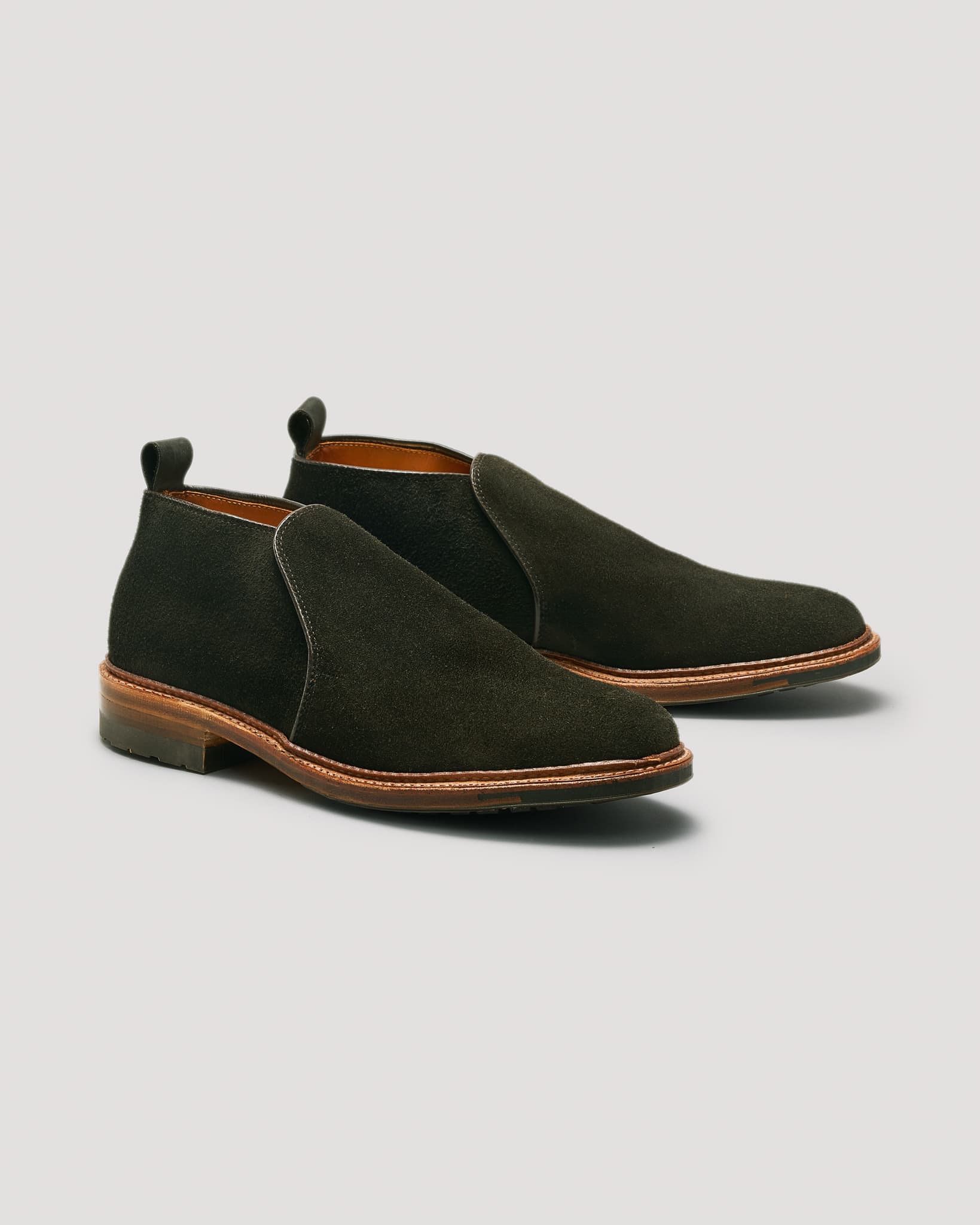 "Grays Harbor" Slip-On Chukka Boot in Earth Reverse Chamois, Barrie Last