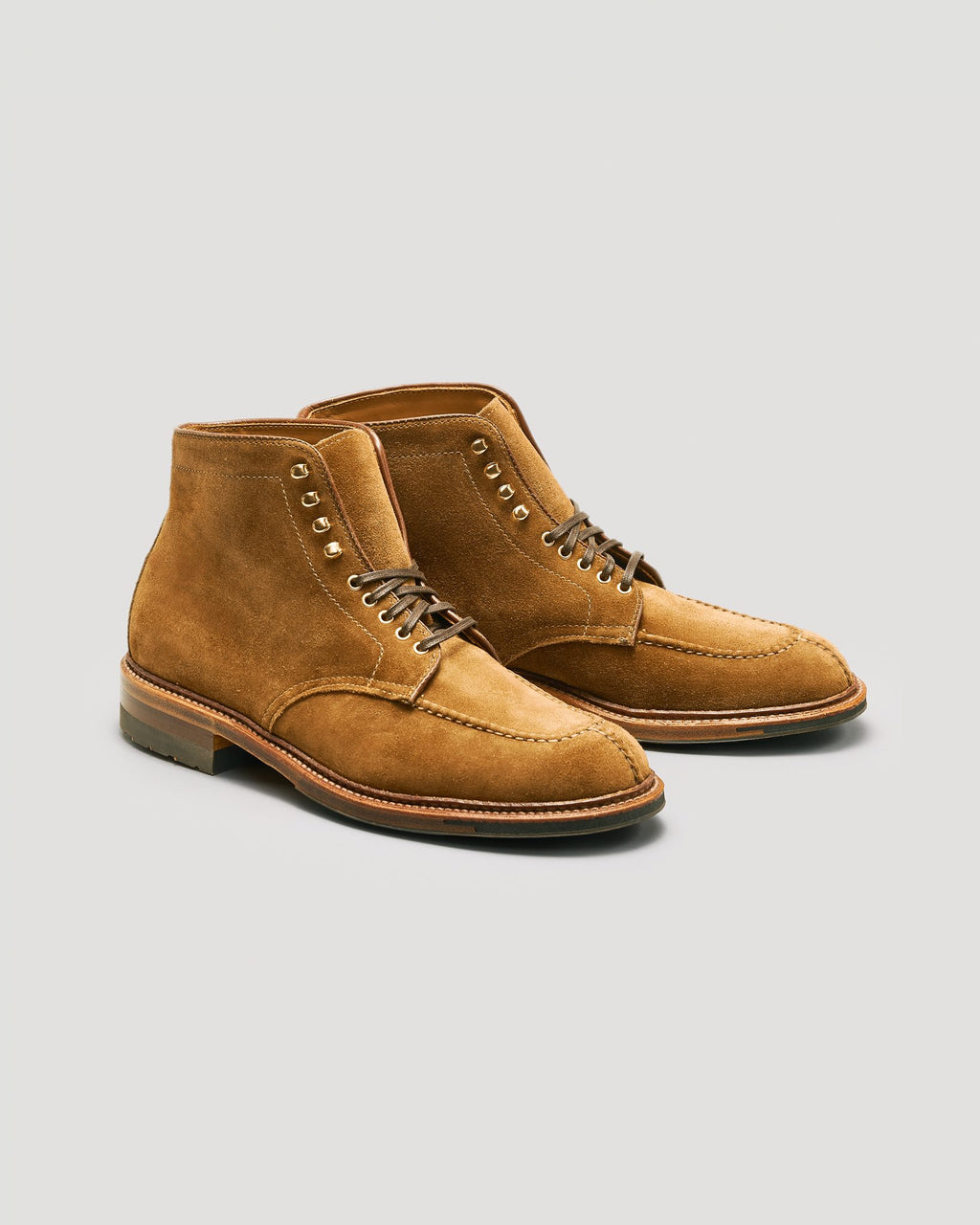 "Depano" Handsewn Norwegian Front Boot in Snuff Suede, Trubalance Last