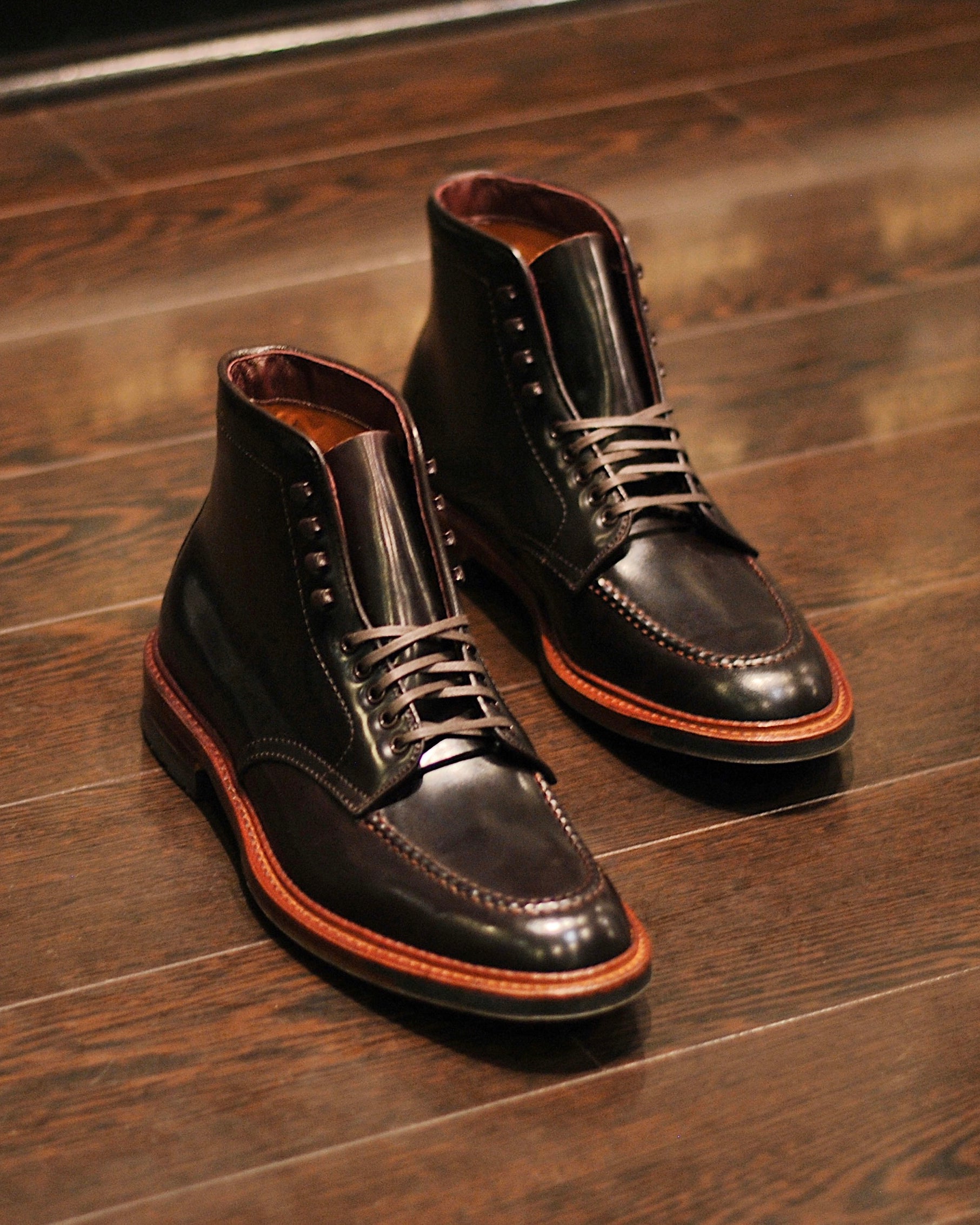 "Sodo" Handsewn U-Tip Boot in Color 8 Shell Cordovan, Barrie Last